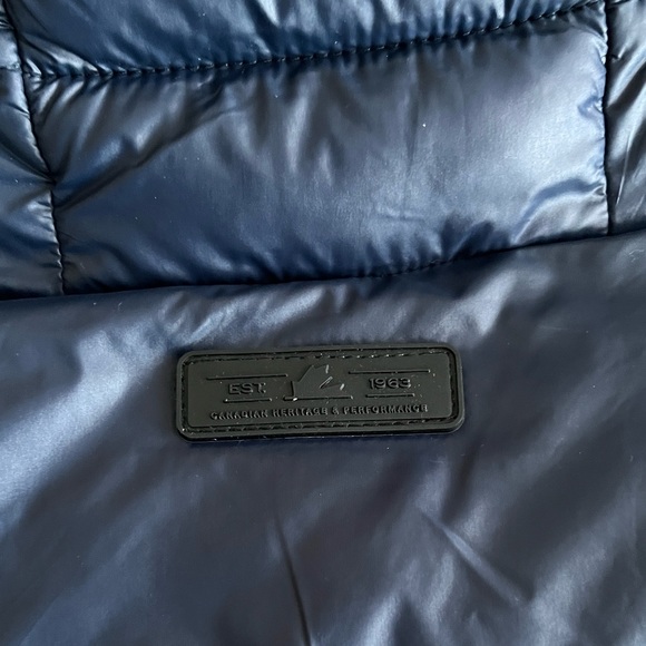 NWT - Pajar Quilted Lightweight Hooded Puffer Vest - Men Size L / Women Size XL - Picture 9 of 13